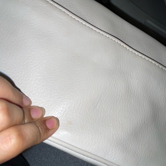 Michael Kors Bag - Picture 6 of 9